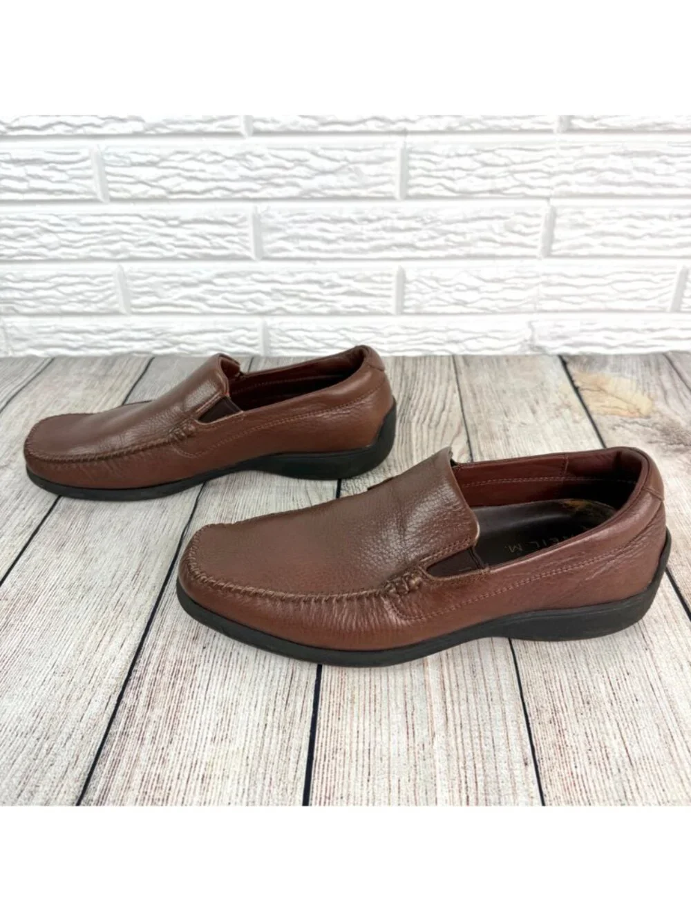 Neil M Mens Rome Loafers Walnut Brown Tumbled Leather Slip On Shoes Size 11D